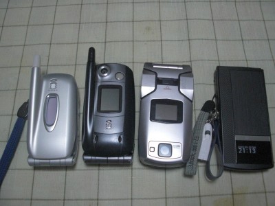 歴代携帯電話