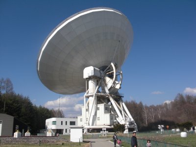 45m大望遠鏡の偉容