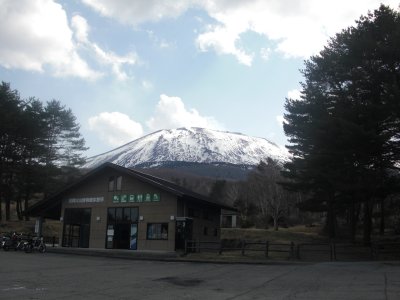 浅間山を望む