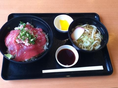 マグロ丼セット