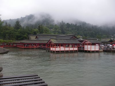 厳島神社