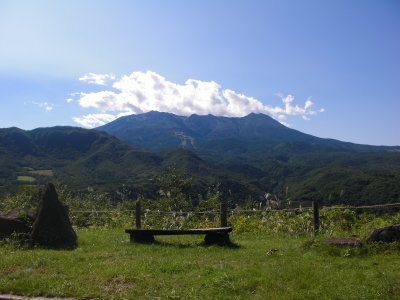 昼の御嶽山