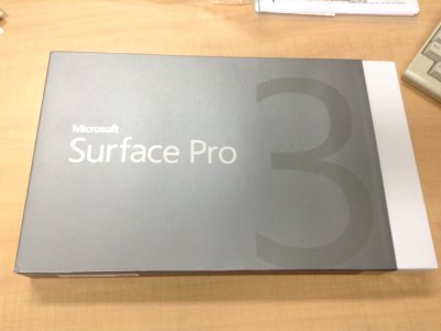 Surface Pro ３の外箱