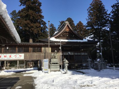 田村神社境内